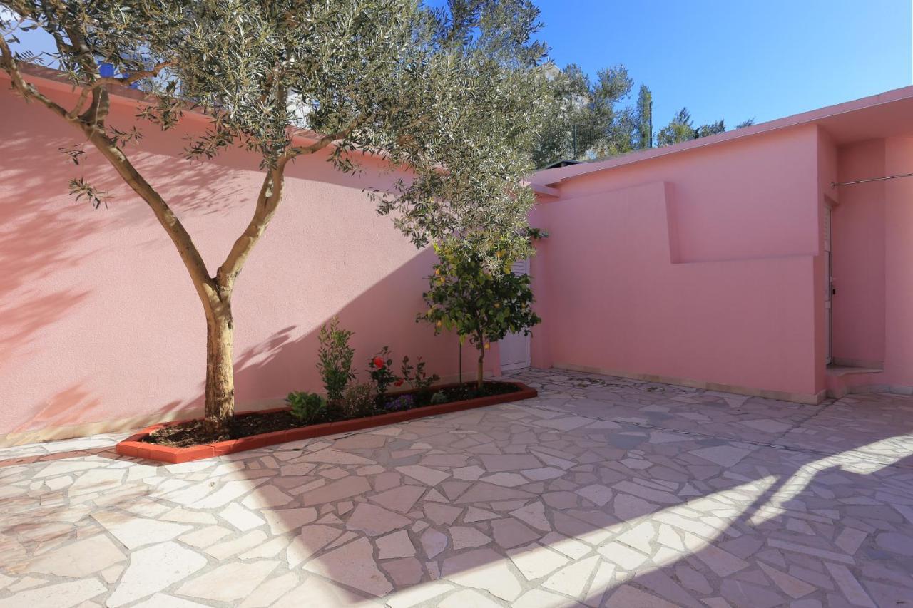 Apartments By The Sea Duce, Omis - 2737 Exterior photo